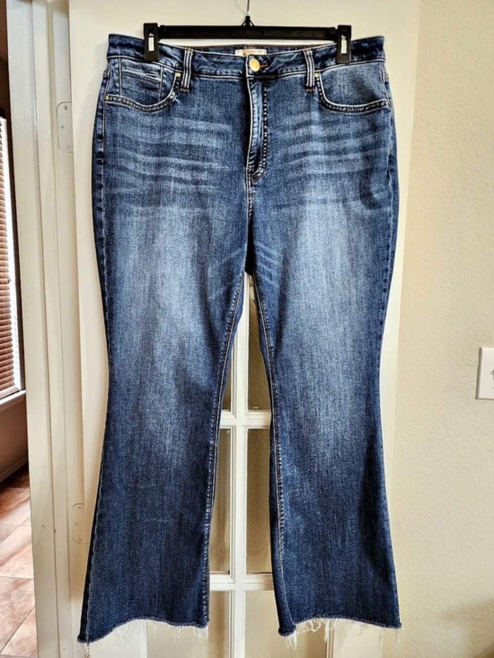 KUT From the Kloth Stella Fab Ab Flare Jeans 16W Raw Hem
